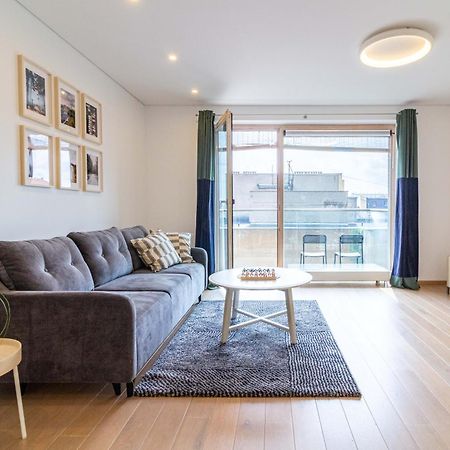 Cohost I Sunny Center Apt, Covered Parking, Balcony & Self Check-In Kaunas Dış mekan fotoğraf